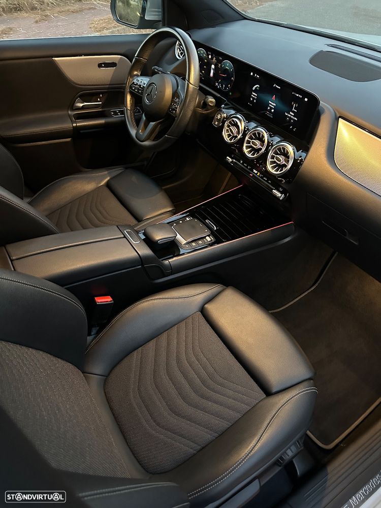 Mercedes-Benz GLA 200 d Progressive - 10