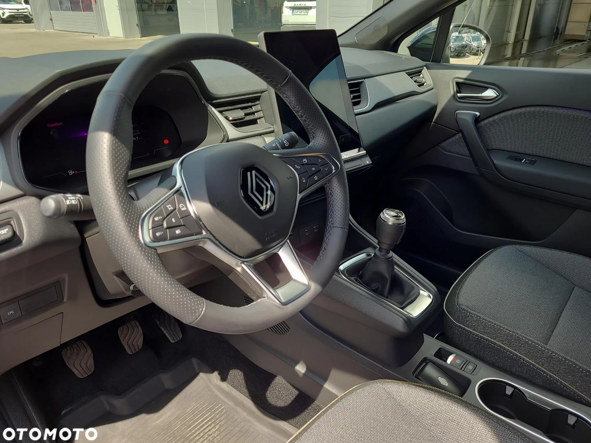 Renault Captur 1.0 TCe Techno - 9