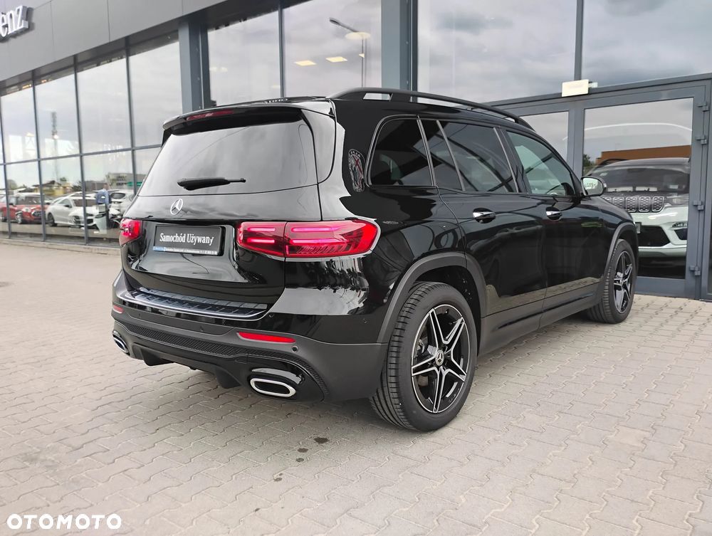 Mercedes-Benz GLB 200 AMG Line 7G-DCT - 5