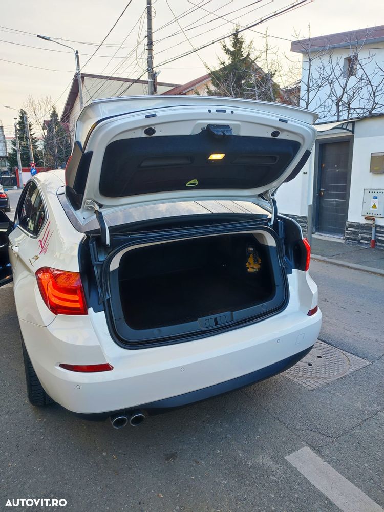 BMW Seria 5 530d xDrive Aut. Luxury Line - 13