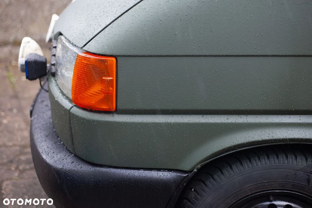 Volkswagen Transporter - 3