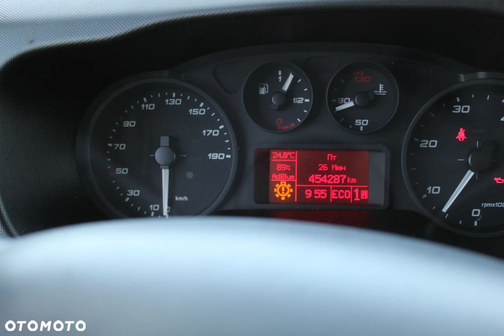 Iveco Daily 70C18 - 28