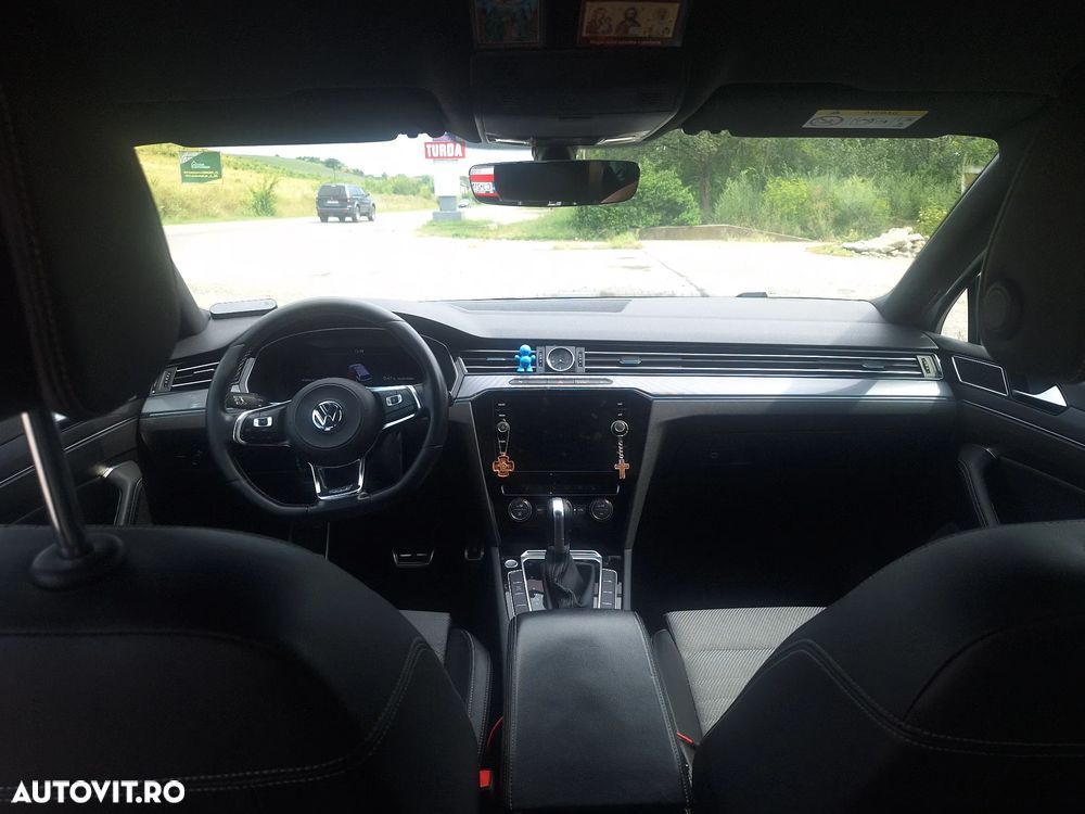 Volkswagen Passat 2.0 TDI DSG Comfortline - 14