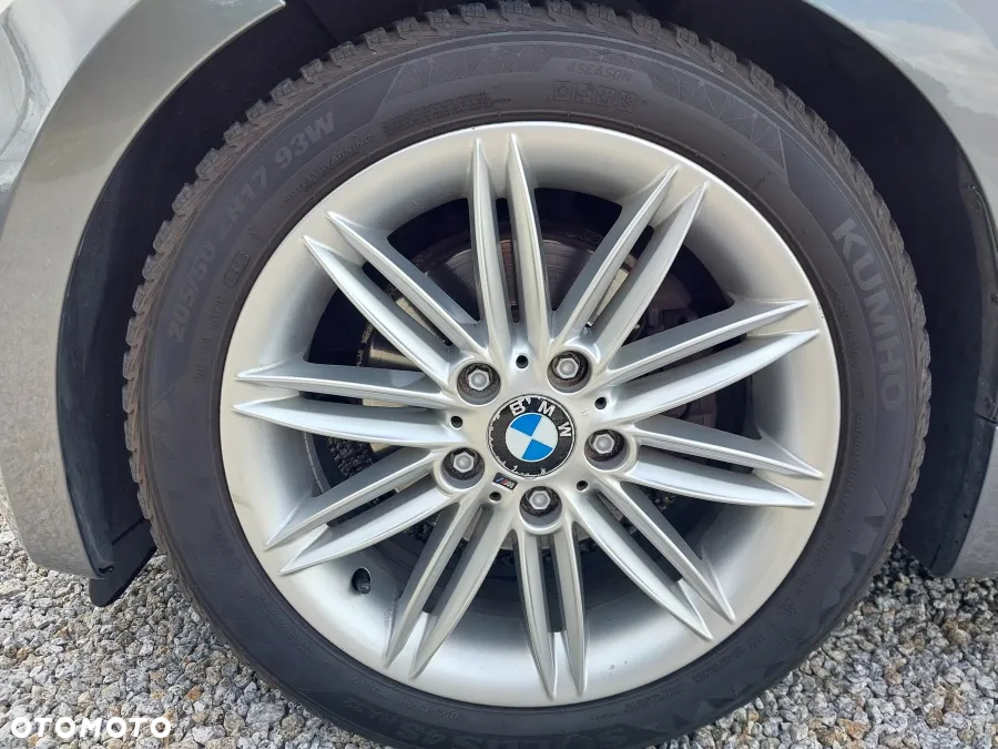 BMW Seria 1 120i Edition Sport - 13