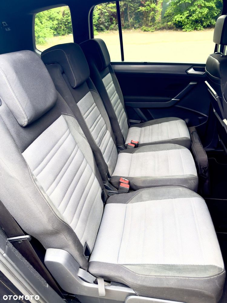 Volkswagen Touran 1.5 TSI EVO Highline DSG - 6