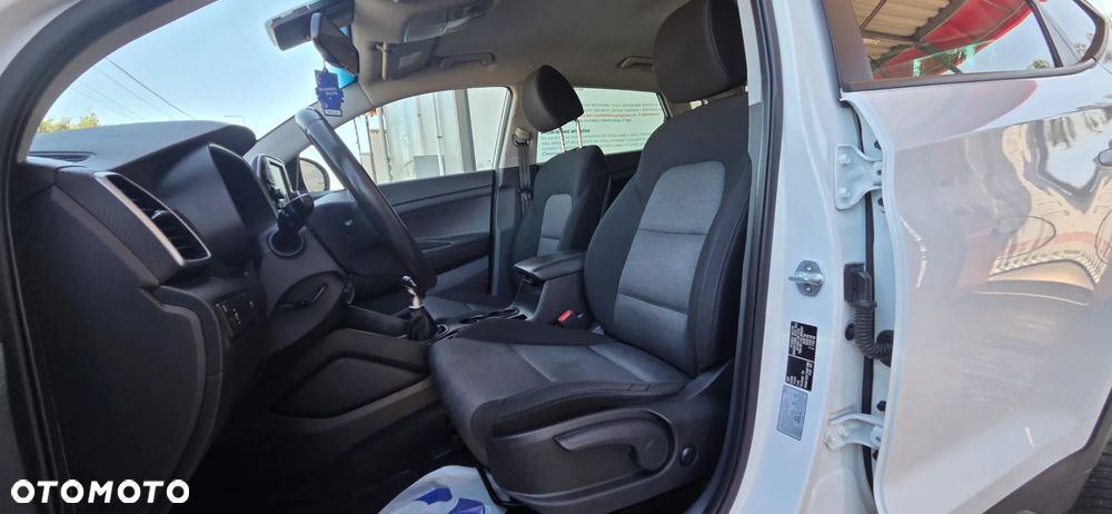 Hyundai Tucson blue 1.6 GDi 2WD Advantage - 30