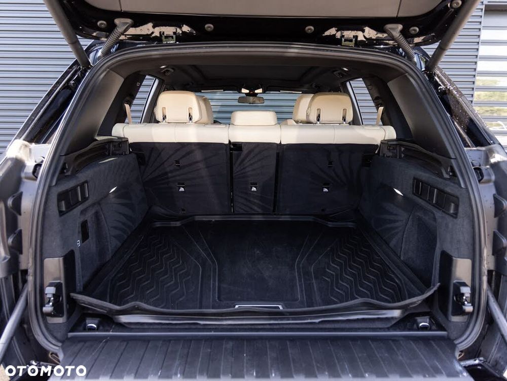 BMW X5 xDrive40i - 28