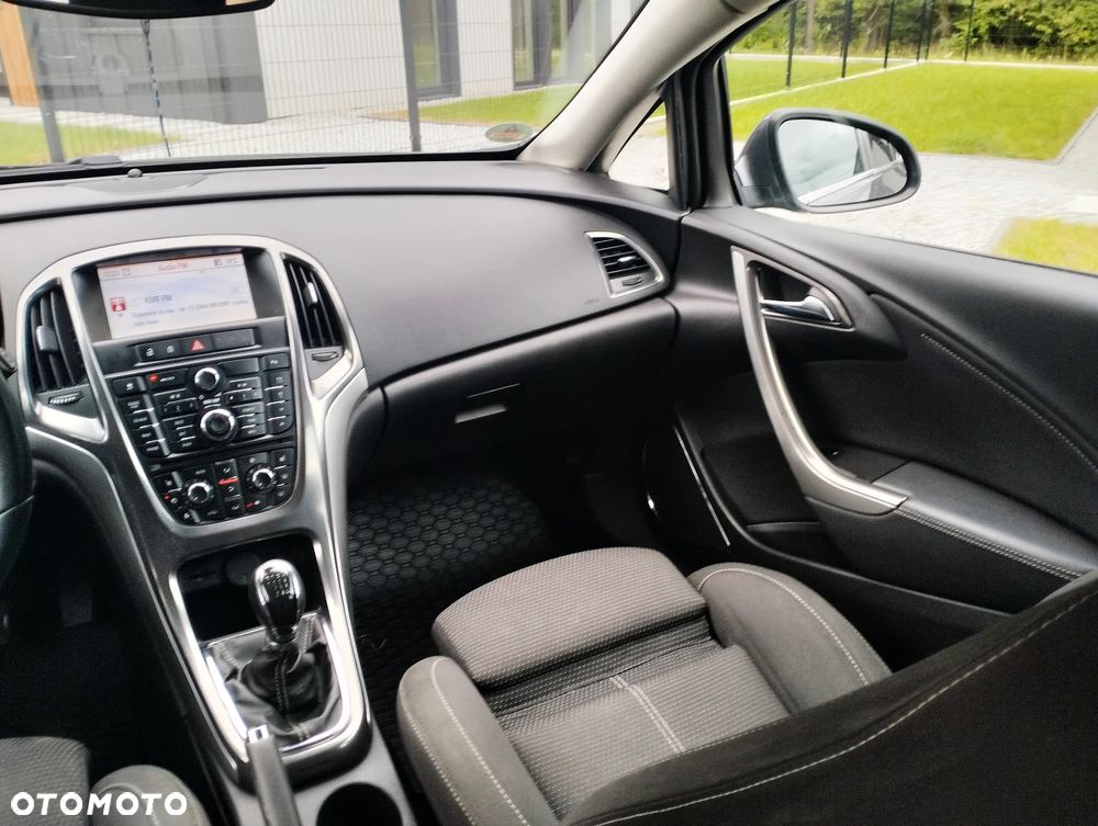 Opel Astra 2.0 CDTI ecoFLEX Start/Stop Exklusiv - 12