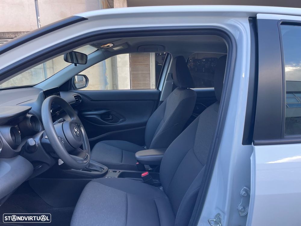 Toyota Yaris Cross - 10