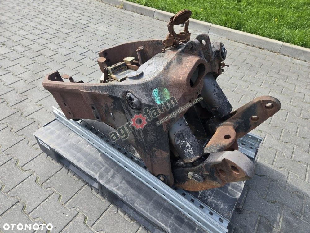 TUZ, przedni podnośnik, VALTRA N163 - 1