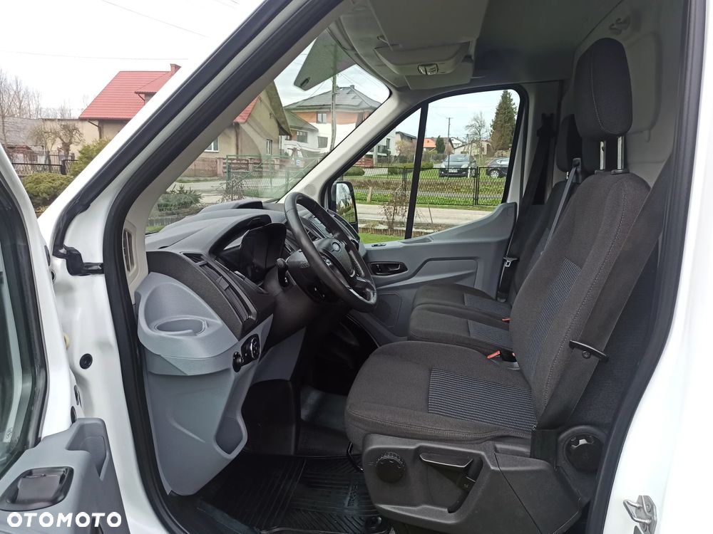 Ford Transit - 16