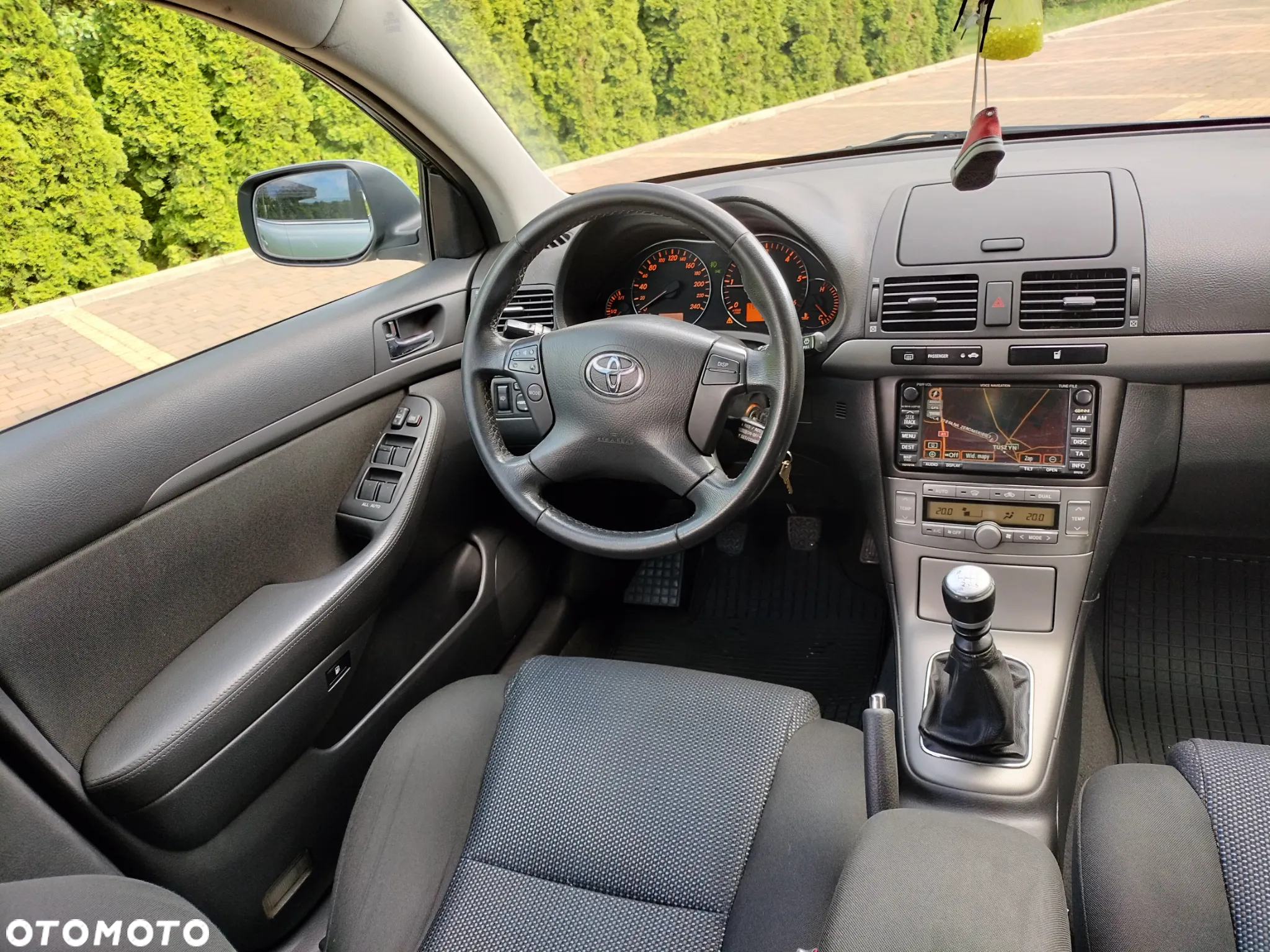 Toyota Avensis 2.0 D-4D Sol+NAVI - 5