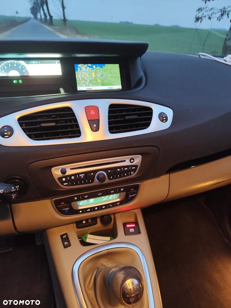 Renault Grand Scenic TCe 130 Bose Edition - 21