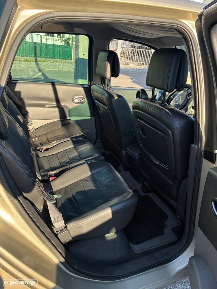 Renault Scénic 1.5 dCi SE Exclusive - 23