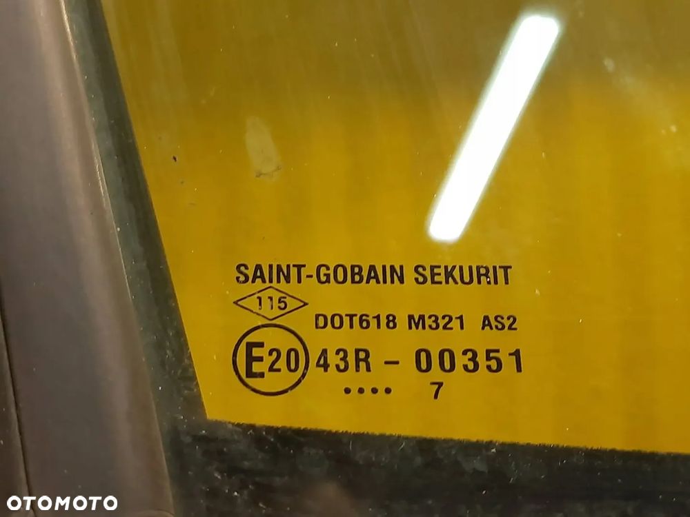 Dacia Logan II 2 MCV 17r. DRZWI PRZÓD PRAWE KOMPLETNE - 6