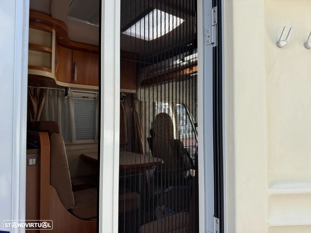 Hymer Classe B CL 654 3.0JTD - 13