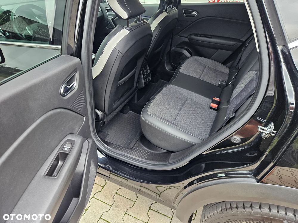 Renault Captur BLUE dCi 115 EDC BUSINESS EDITION - 15