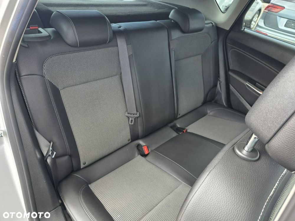 Opel Astra - 11