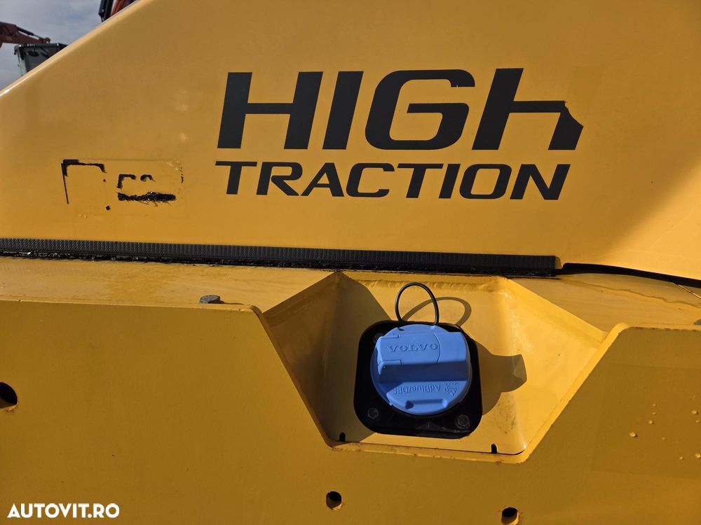 Volvo SD135B, 13,5t, latime tambur 2,3m, FULL OPTION, AC, oblon electric, GPS, antifurt, senzori pozitie, Anv 80% -ok, motor Volvo 150CP, Lung 6,1m, posibilitate leasing 4 ani, PROMOTIE 69.900 EUR+Tva - 20