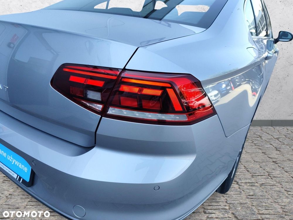 Volkswagen Passat 1.5 TSI EVO Business DSG - 34