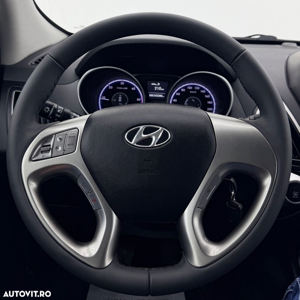 Hyundai ix35 1.7 CRDI 2WD Comfort - 33