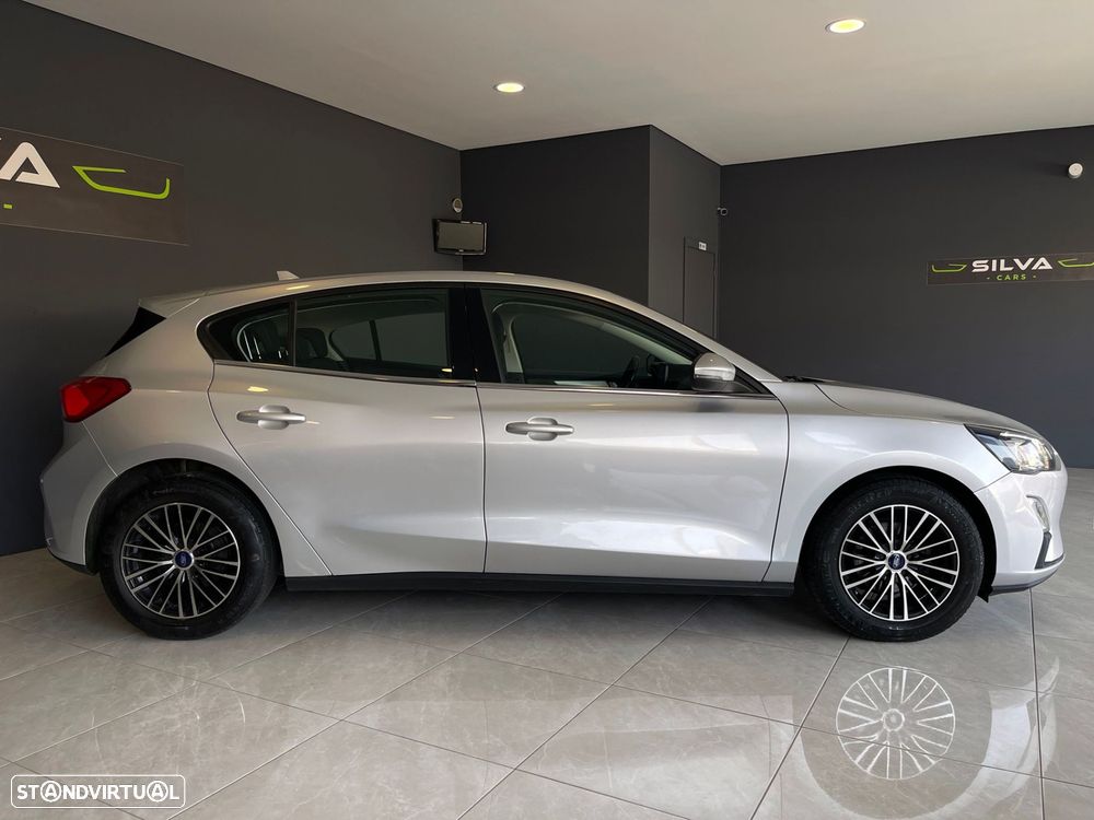 Ford Focus 1.5 TDCi EcoBlue Active Aut. - 6