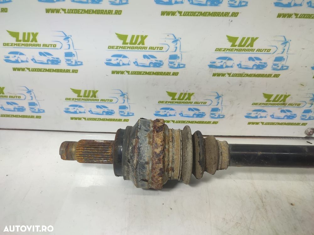 Planetara dreapta spate 7566074 3.0 D N57 BMW Seria 5 F07/F10/F11 - 3