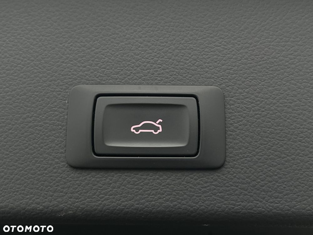 Audi A6 Avant 3.0 TDI Quattro S tronic - 16