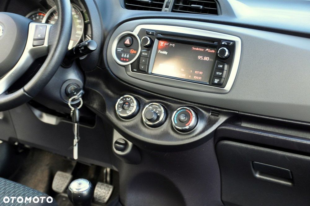 Toyota Yaris - 26