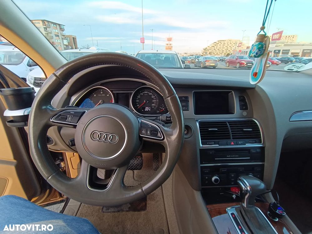 Audi Q7 - 14