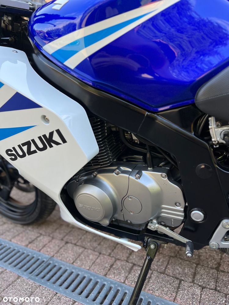 Suzuki GS - 25