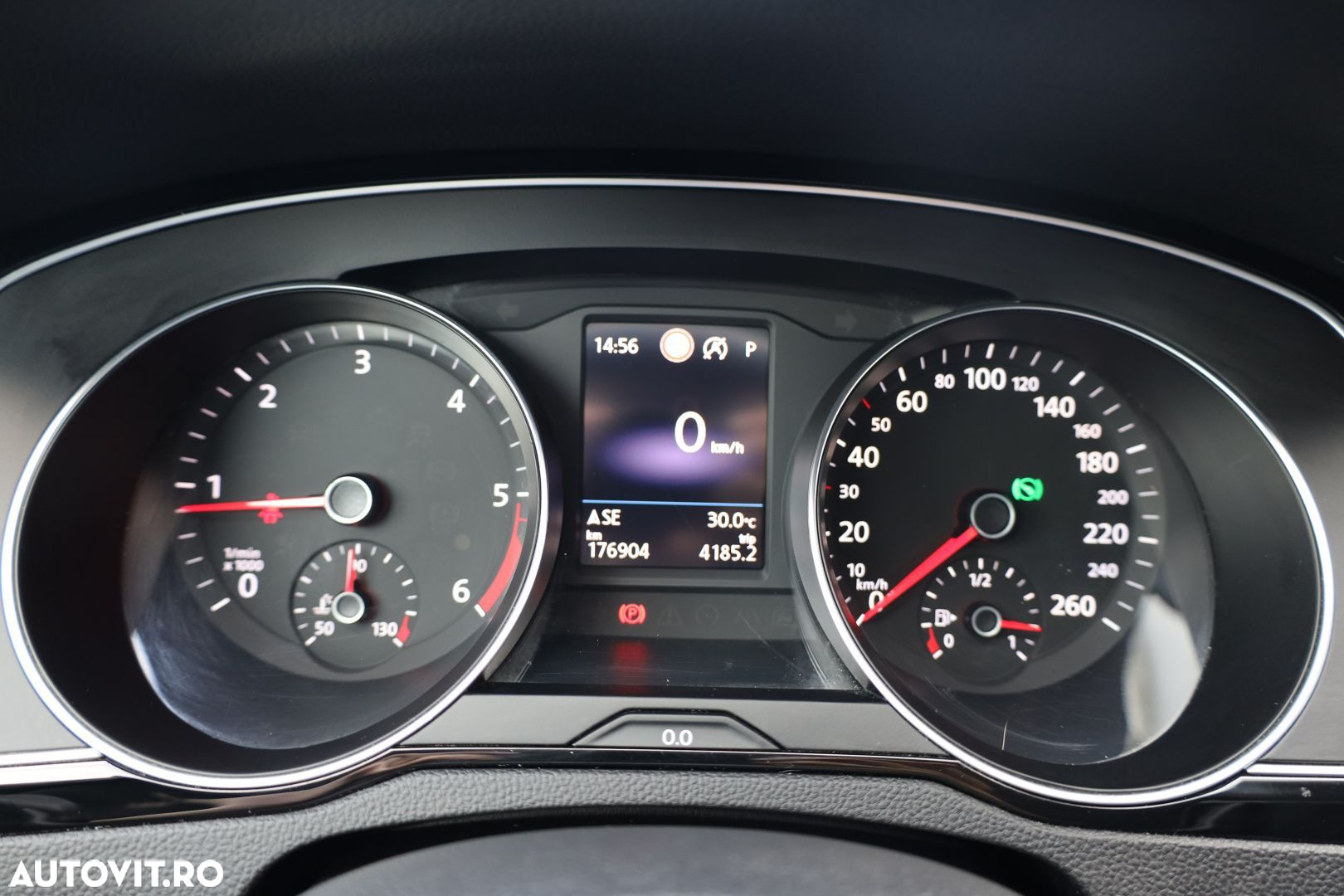 Volkswagen Passat Variant 2.0 TDI DSG Comfortline - 21