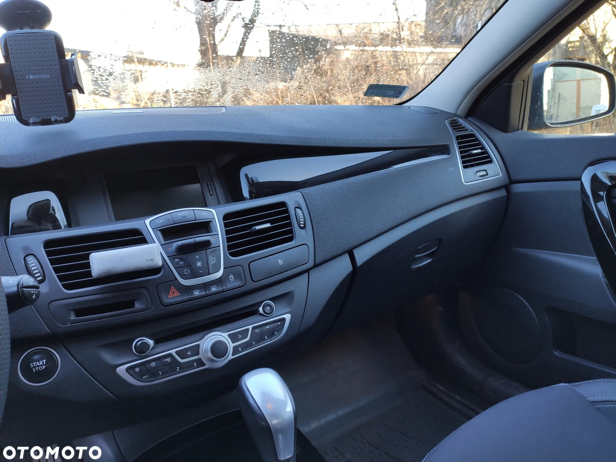 Renault Laguna 2.0 T Bose Edition - 9