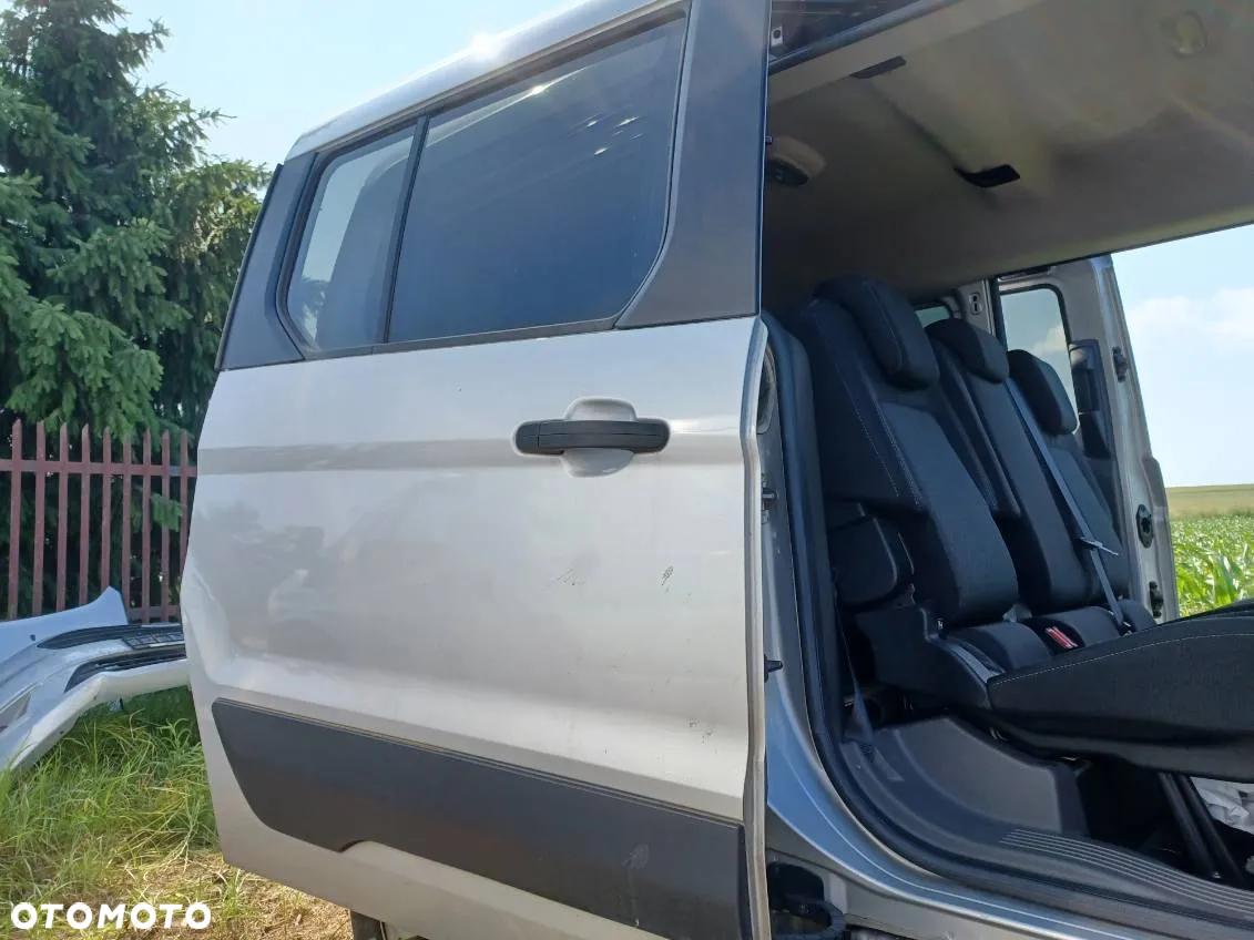 Drzwi przód tył Ford Transit Connect Long lift  2020 rok OJ - 2