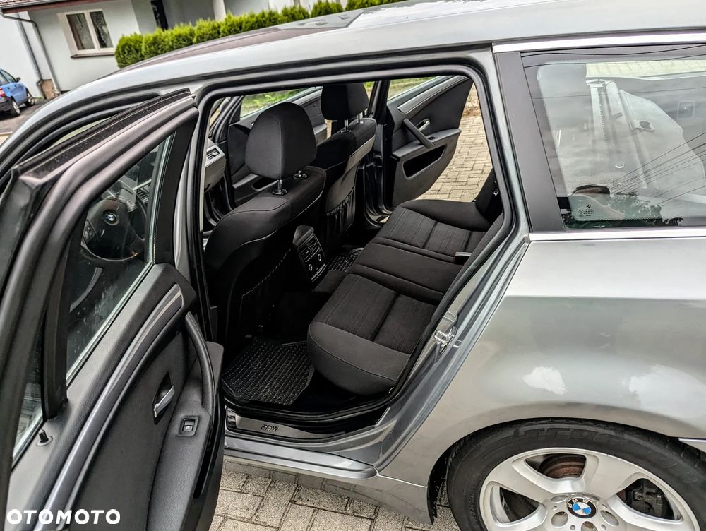 BMW Seria 5 - 12