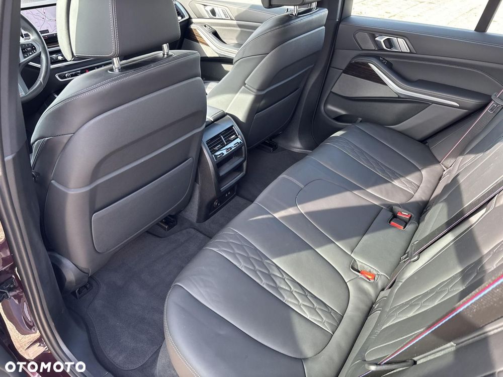 BMW X5 2024