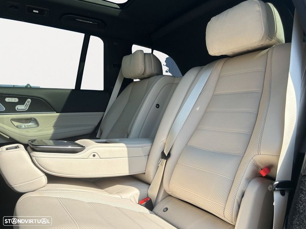 Mercedes-Benz GLS 400 d 4Matic - 14