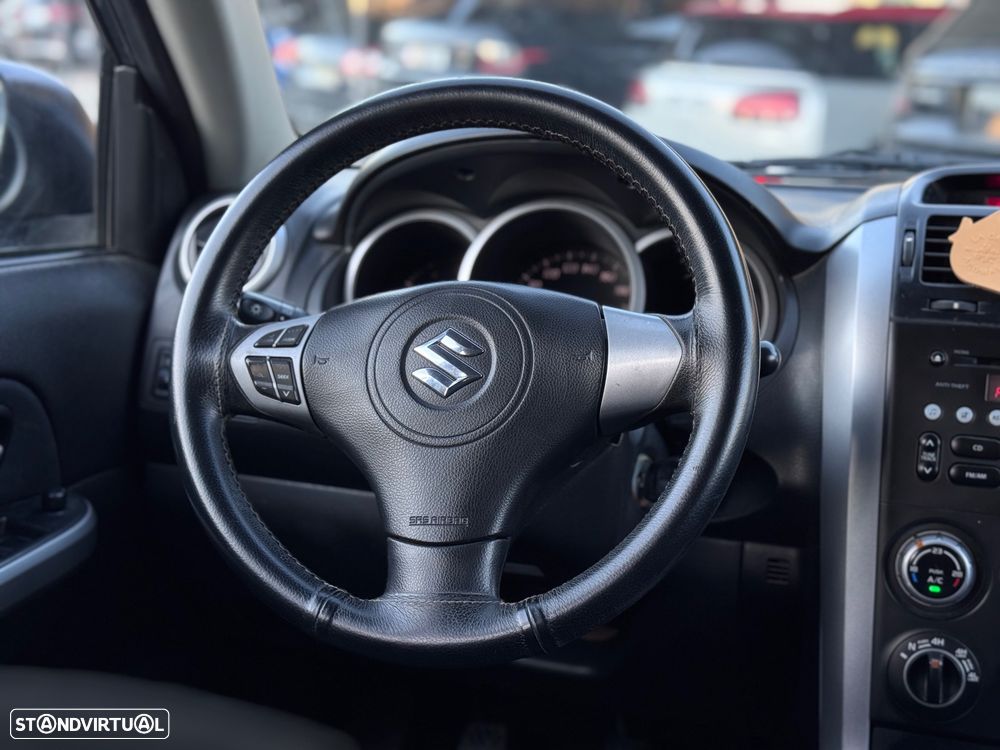 Suzuki Grand Vitara 1.9 DDiS X-Nature - 7