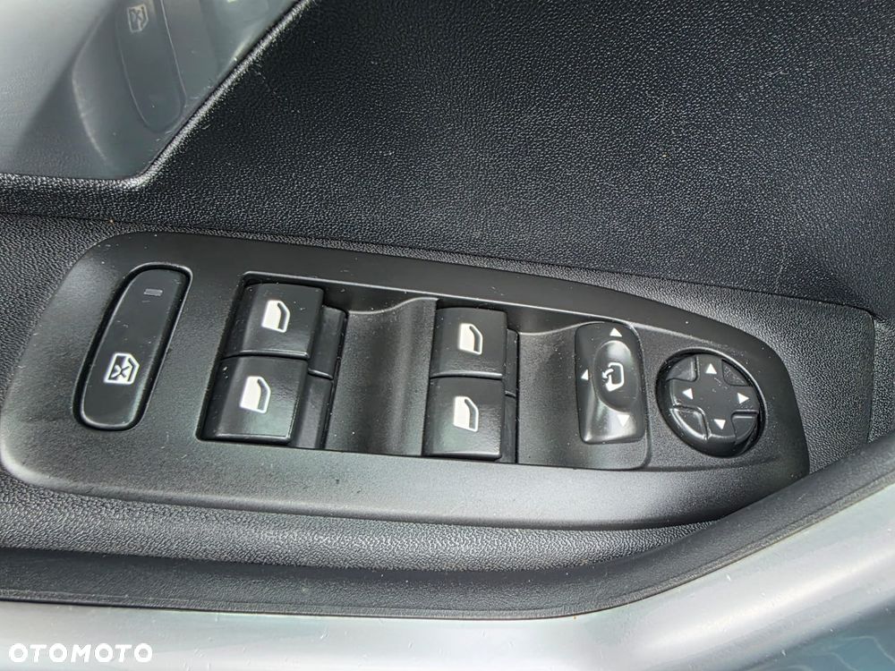 Peugeot 2008 PureTech 110 Stop&Start Crossway - 24