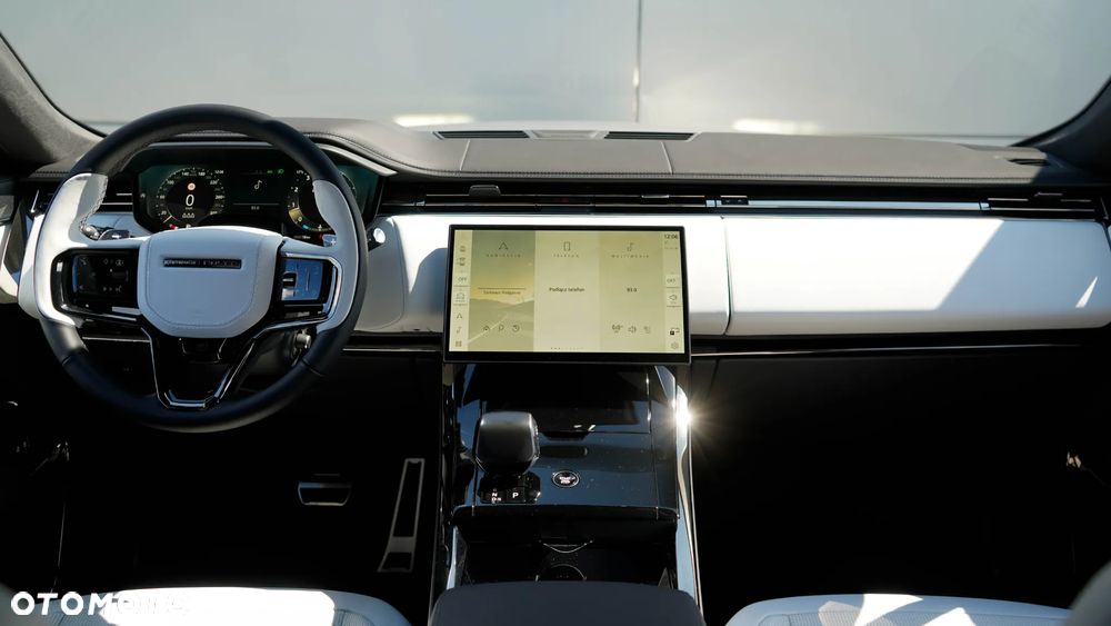Land Rover Range Rover Sport P635 SV - 16