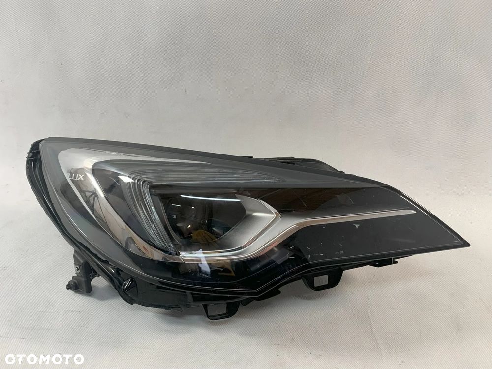 Opel Astra 5 K V 15-19r Reflektor prawy lampa prawa - 1