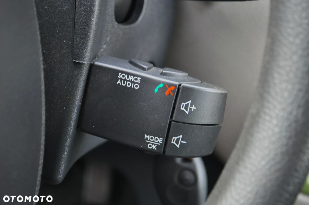 Dacia Dokker TCe 115 Laureate - 14