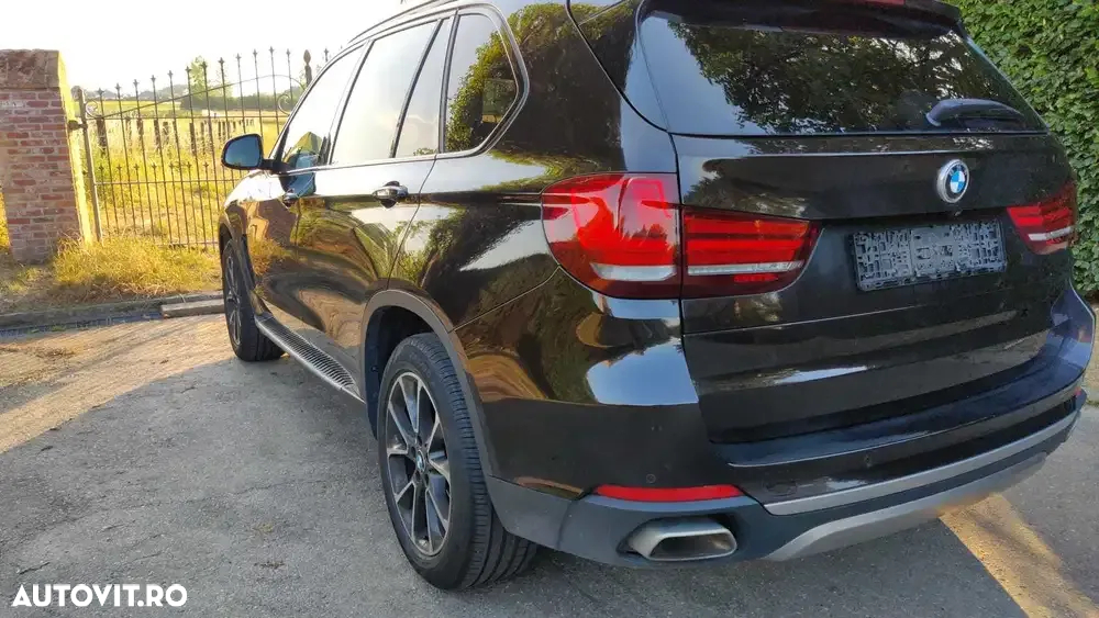 BMW X5 xDrive40d - 7