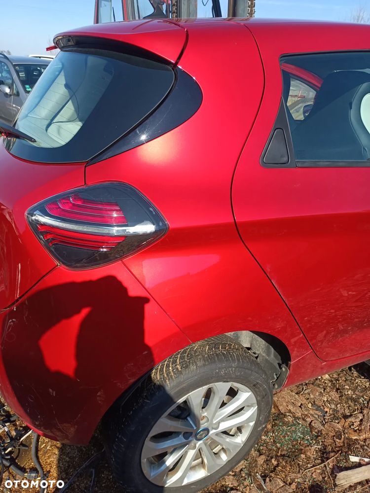 PAS Z WANNĄ / BŁOTNIK PRAWY TYŁ RENAULT ZOE I LIFT / II TENNP - 1