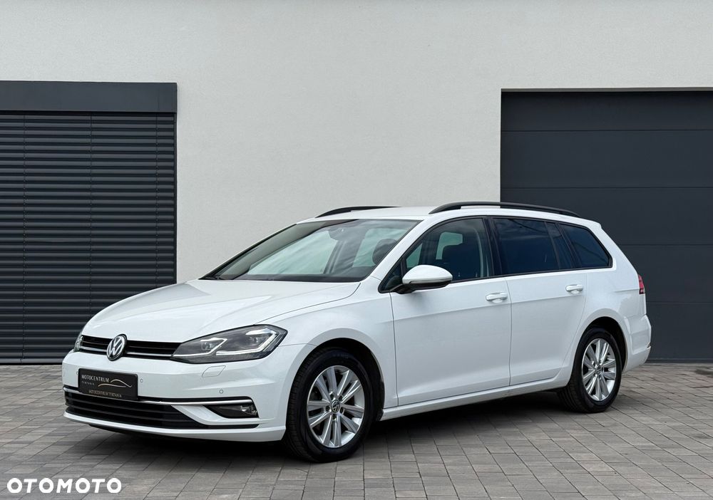 Volkswagen Golf 2.0 TDI SCR DSG Comfortline - 2