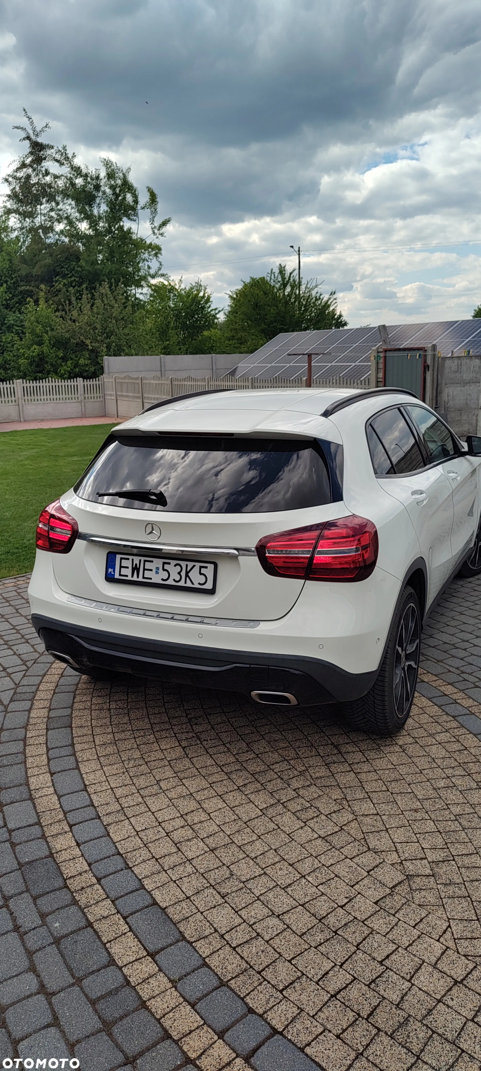 Mercedes-Benz GLA 180 d 7G-DCT - 6