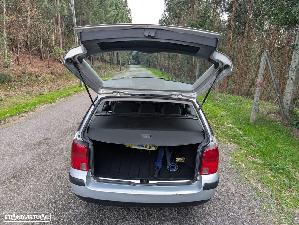 VW Passat Variant 1.9 TDi Confortline - 6