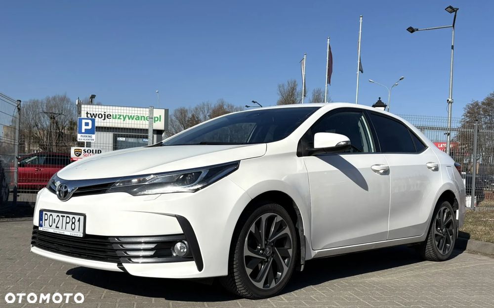 Toyota Corolla 1.6 Comfort - 1