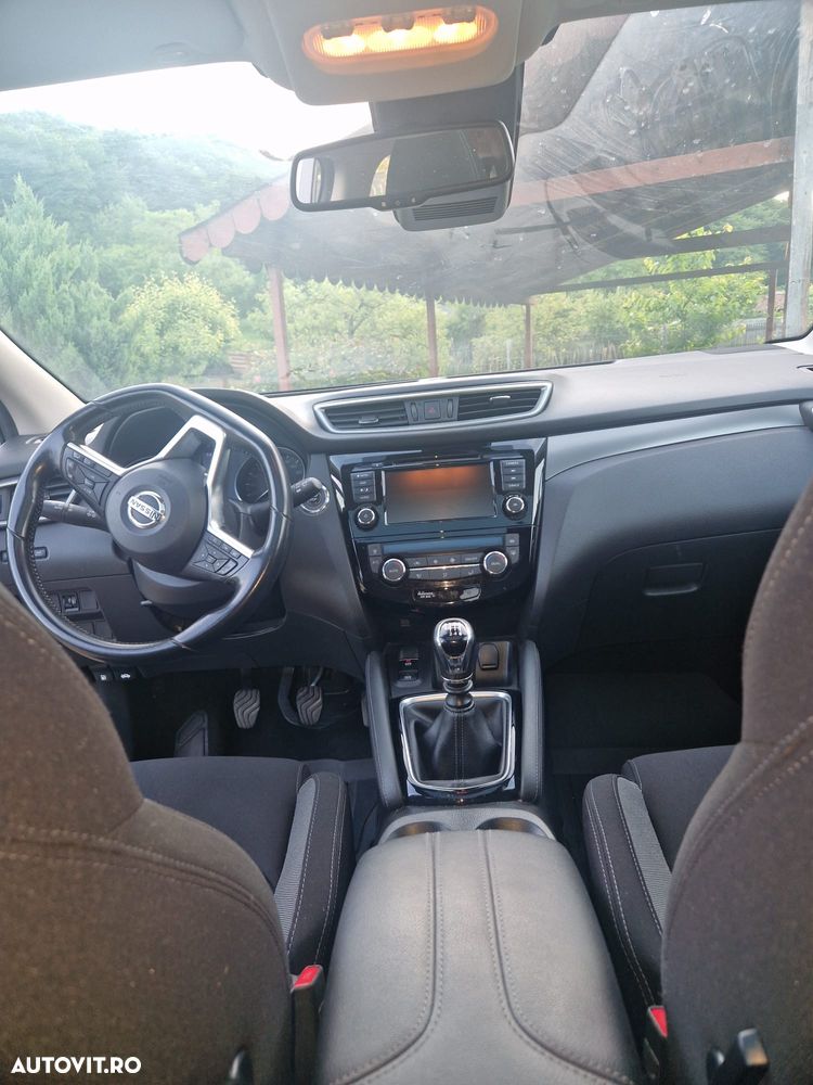 Nissan Qashqai 1.3 157CP 2WD N-Connecta - 8