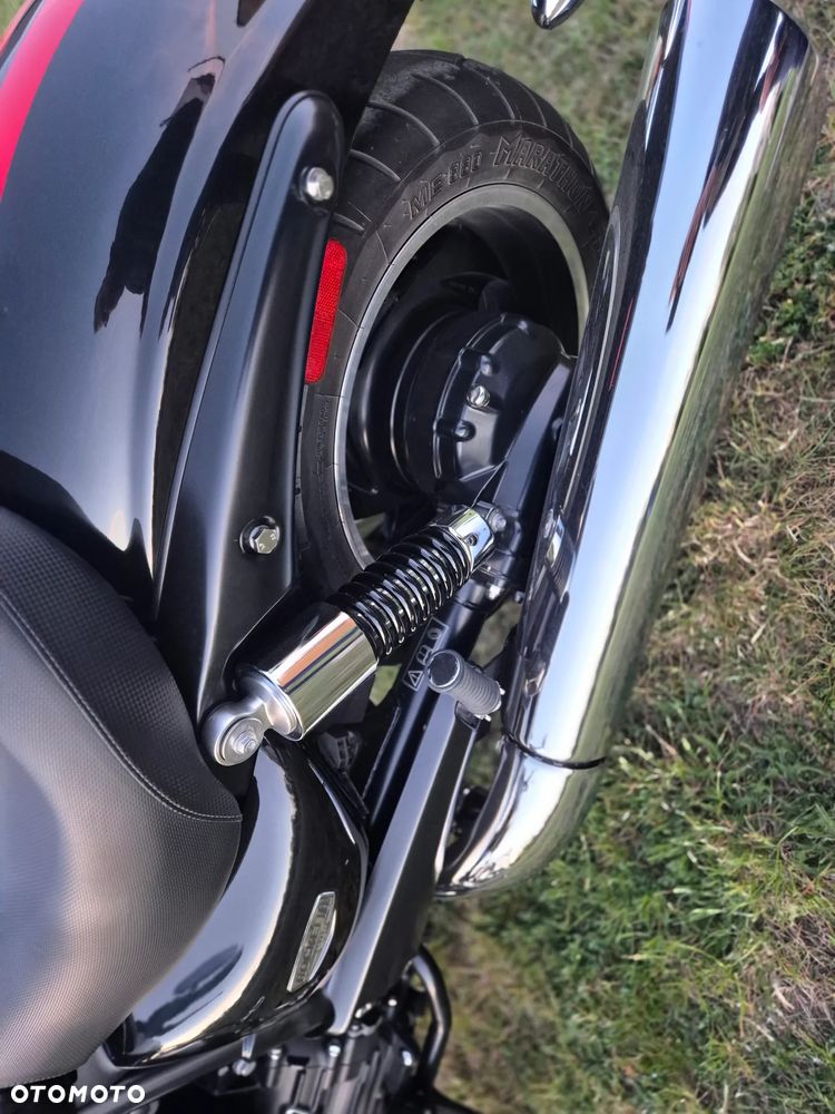 Triumph Rocket - 8